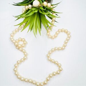 Vintage 30” Cream Faux Pearl Glass Hand Knotted Beaded Necklace